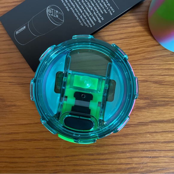 Brumate Nav 25oz Neon Swirl - Picture 11 of 12